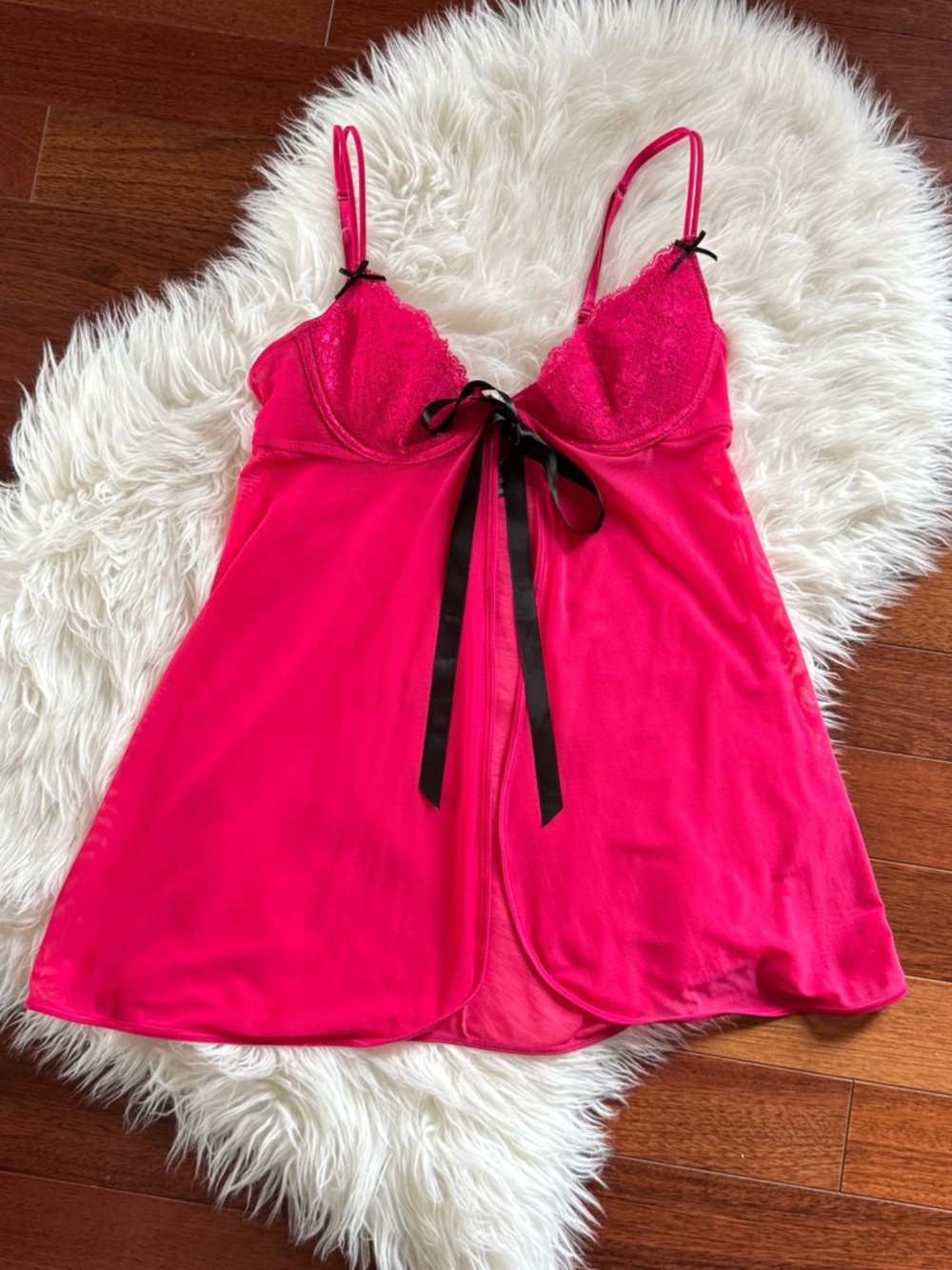 LA SENZA pink lace and chiffon babydoll lingerie with black ribbon size M